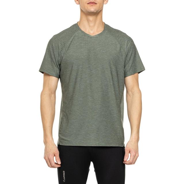 MOTION Flex T-Shirt - Short Sleeve Product Image