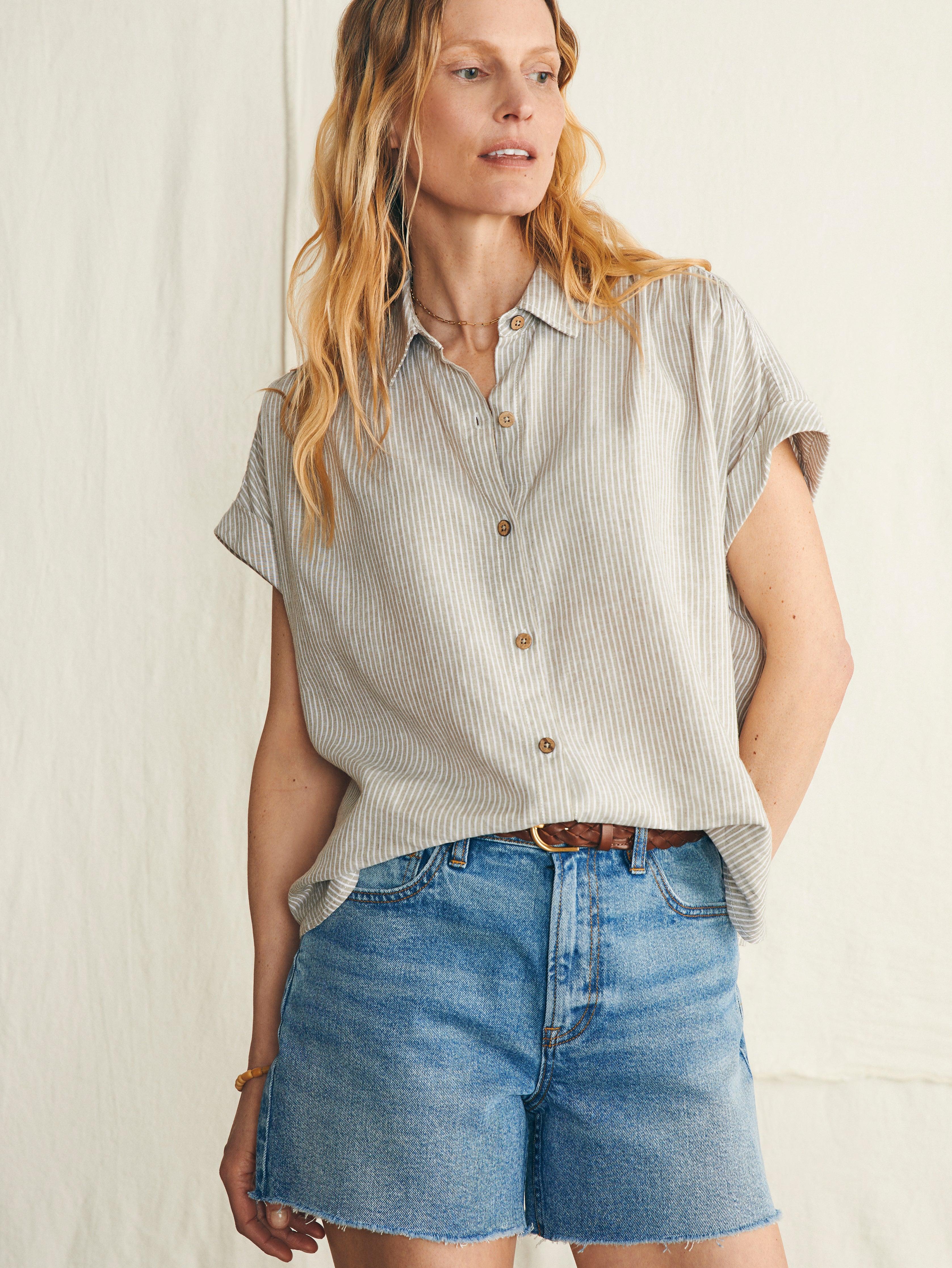 Breeze Shirt - Tan Petite Stripe Female Product Image