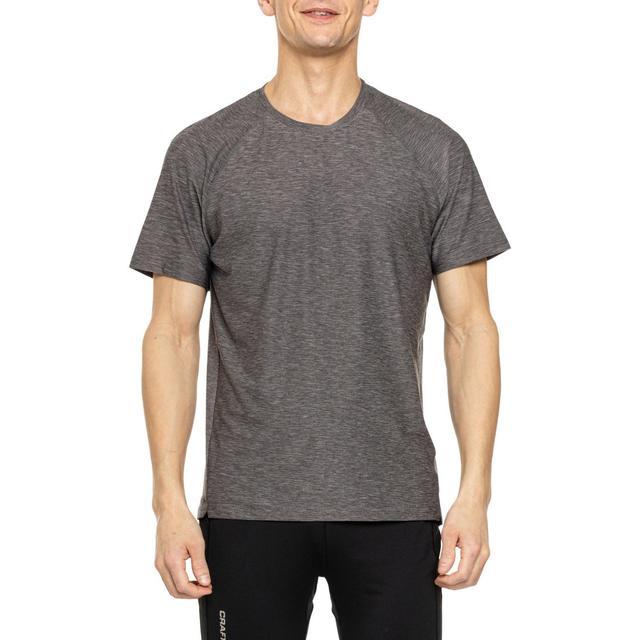 MOTION Flex T-Shirt - Short Sleeve Product Image