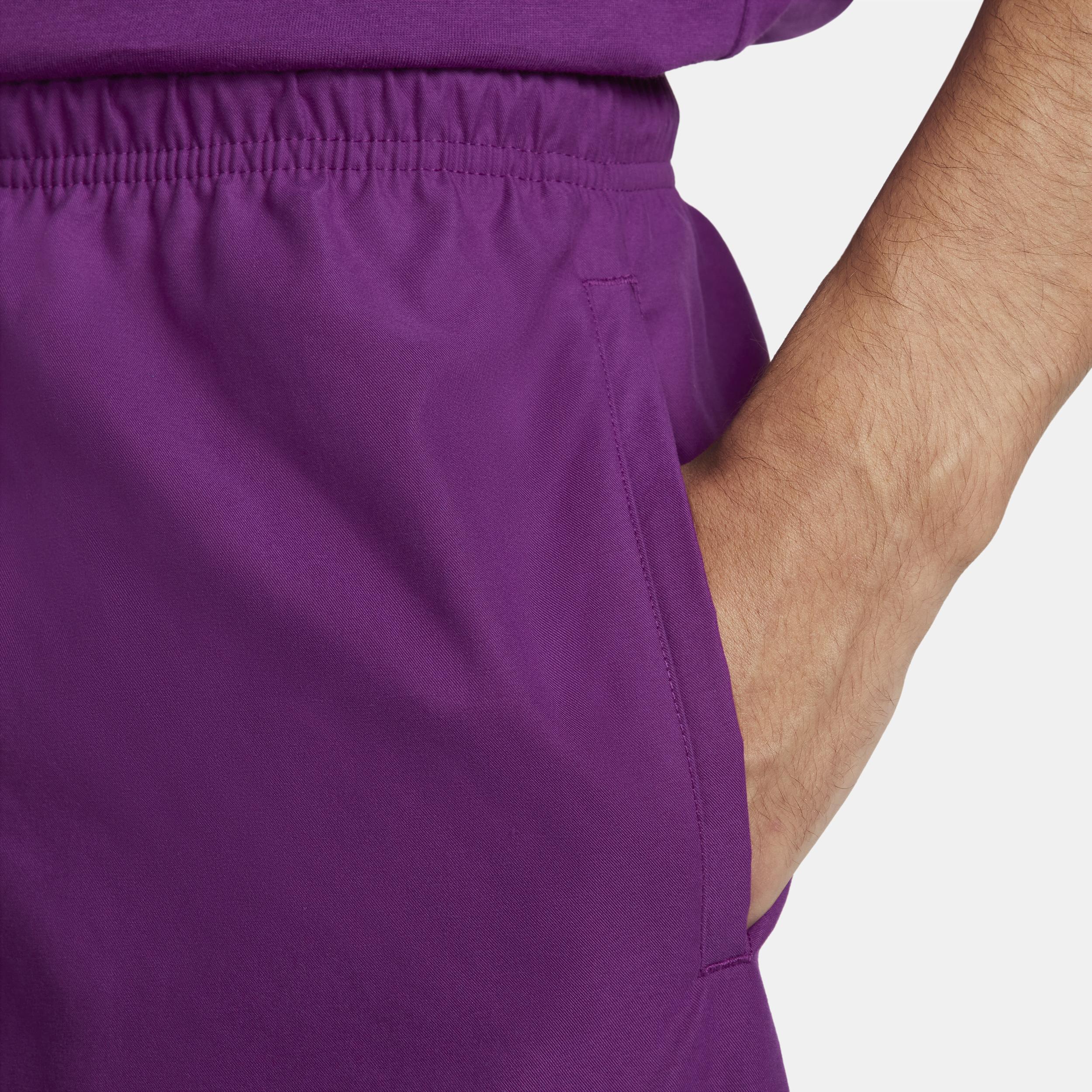 Nike Men's Club Woven Shorts Product Image