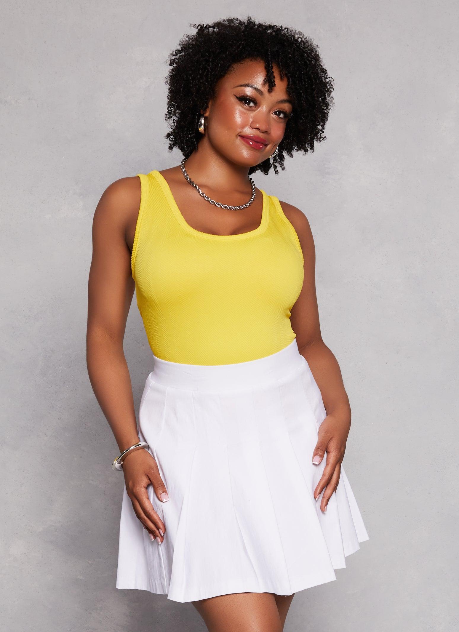 Womens Plus Size Scoop Back Tank Top Product Image