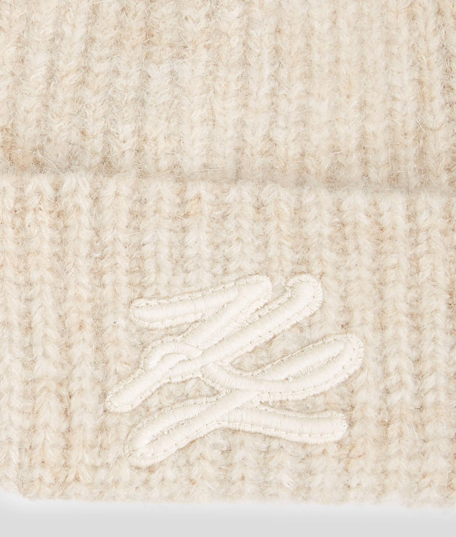 K/AUTOGRAPH BEANIE Product Image