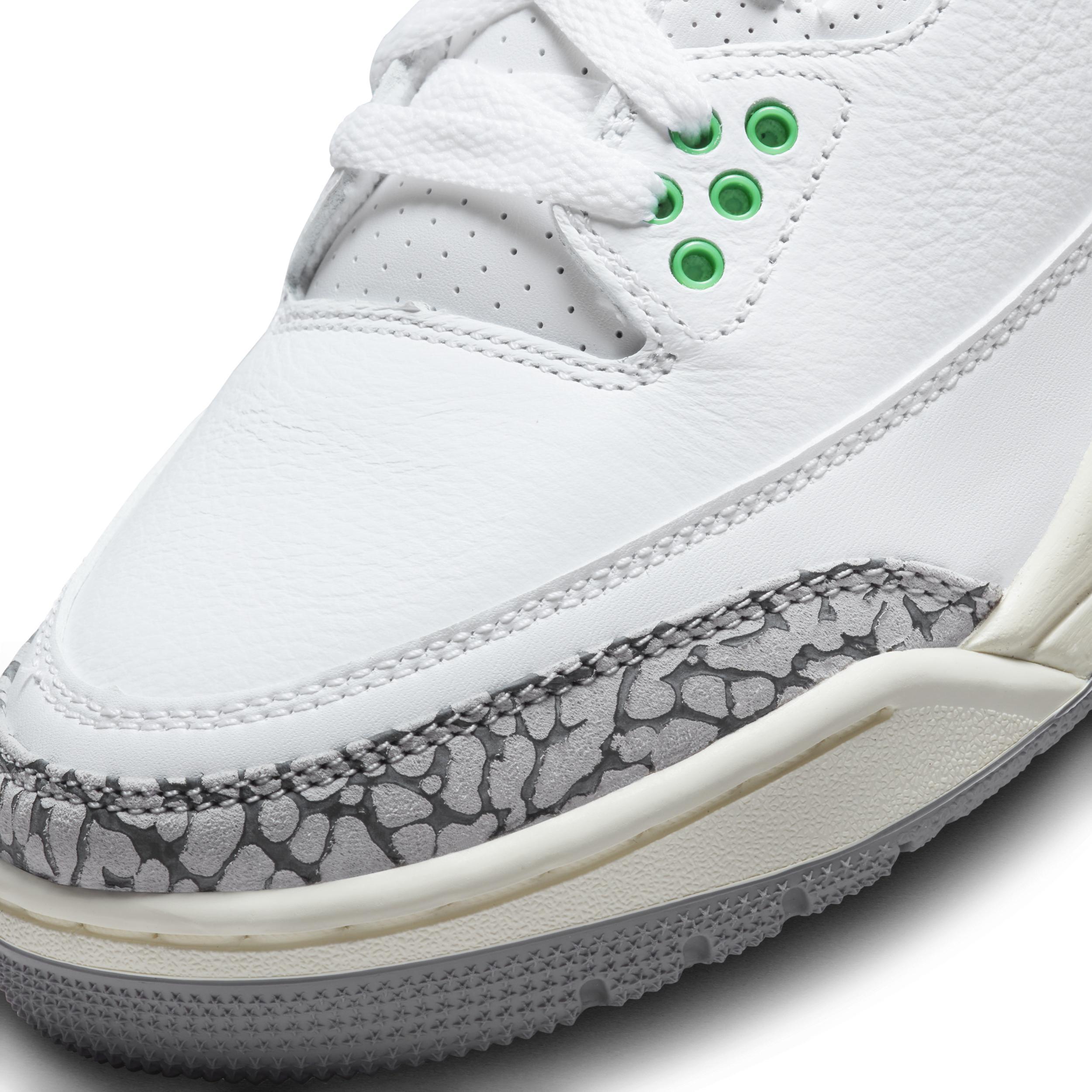 Womens Air Jordan 3 Retro Shoes Product Image