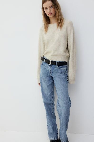 Short Fine-Knit Sweater Product Image