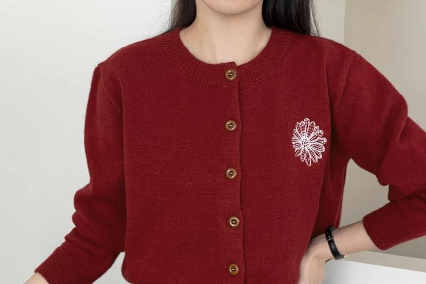 Crew Neck Floral Embroidered Button-Up Cardigan Product Image