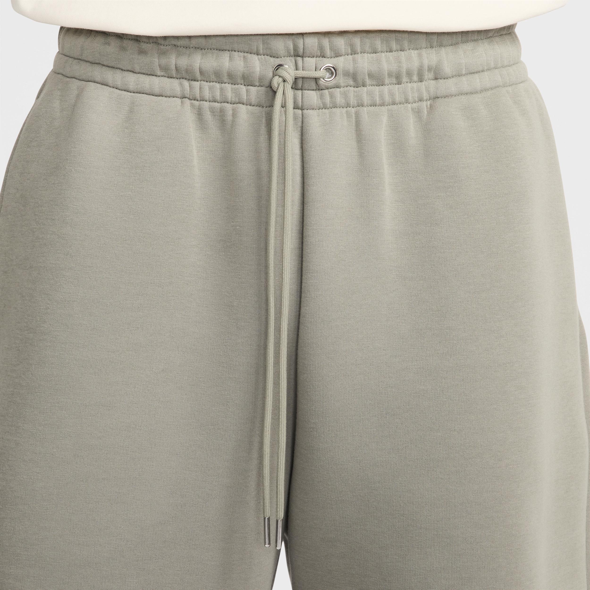 Mens Nike Sportswear Tech Fleece Reimagined Fleece Shorts Product Image