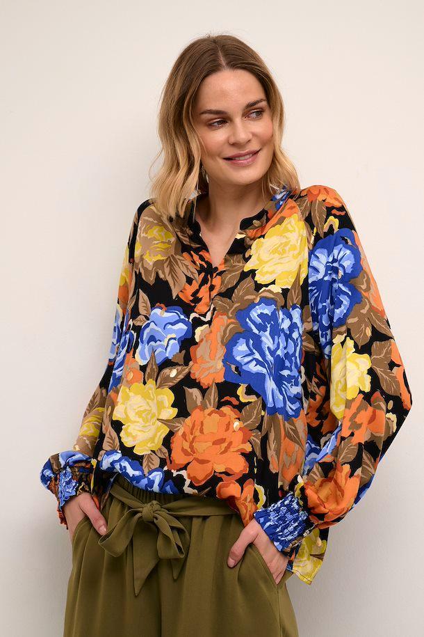 CUvirna Blouse Product Image