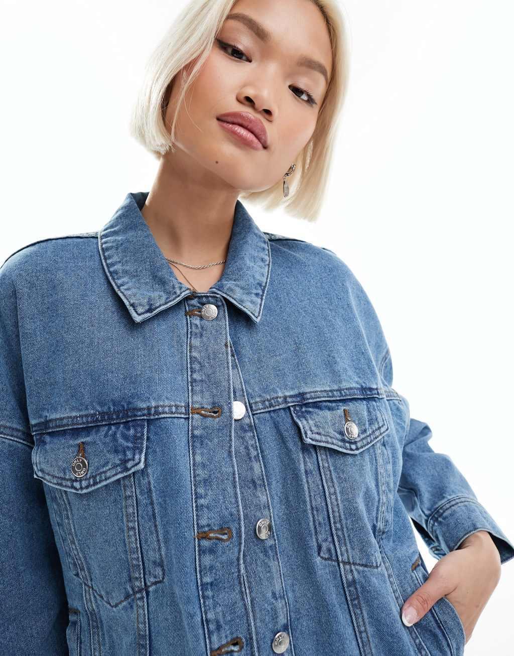 Only oversized denim jacket in medium blue Product Image