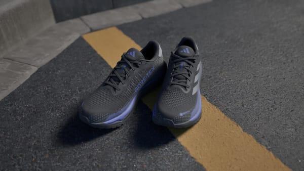 Supernova GORE-TEX Running Shoes Product Image