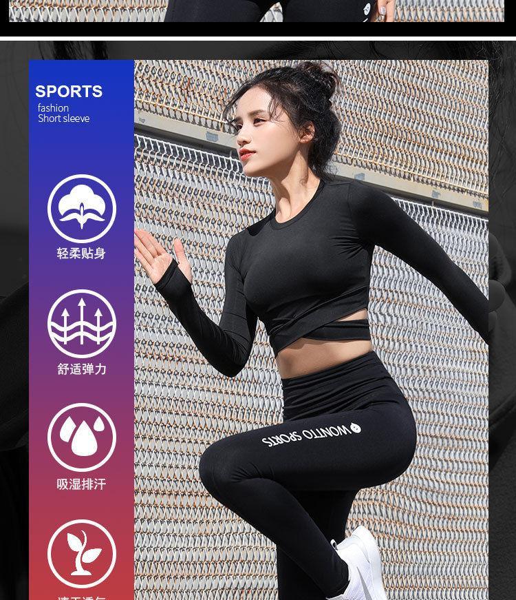 Long-Sleeve Cropped Sports T-Shirt Product Image