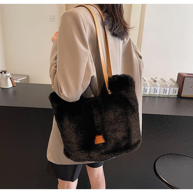 Fleece Bucket Bag Product Image