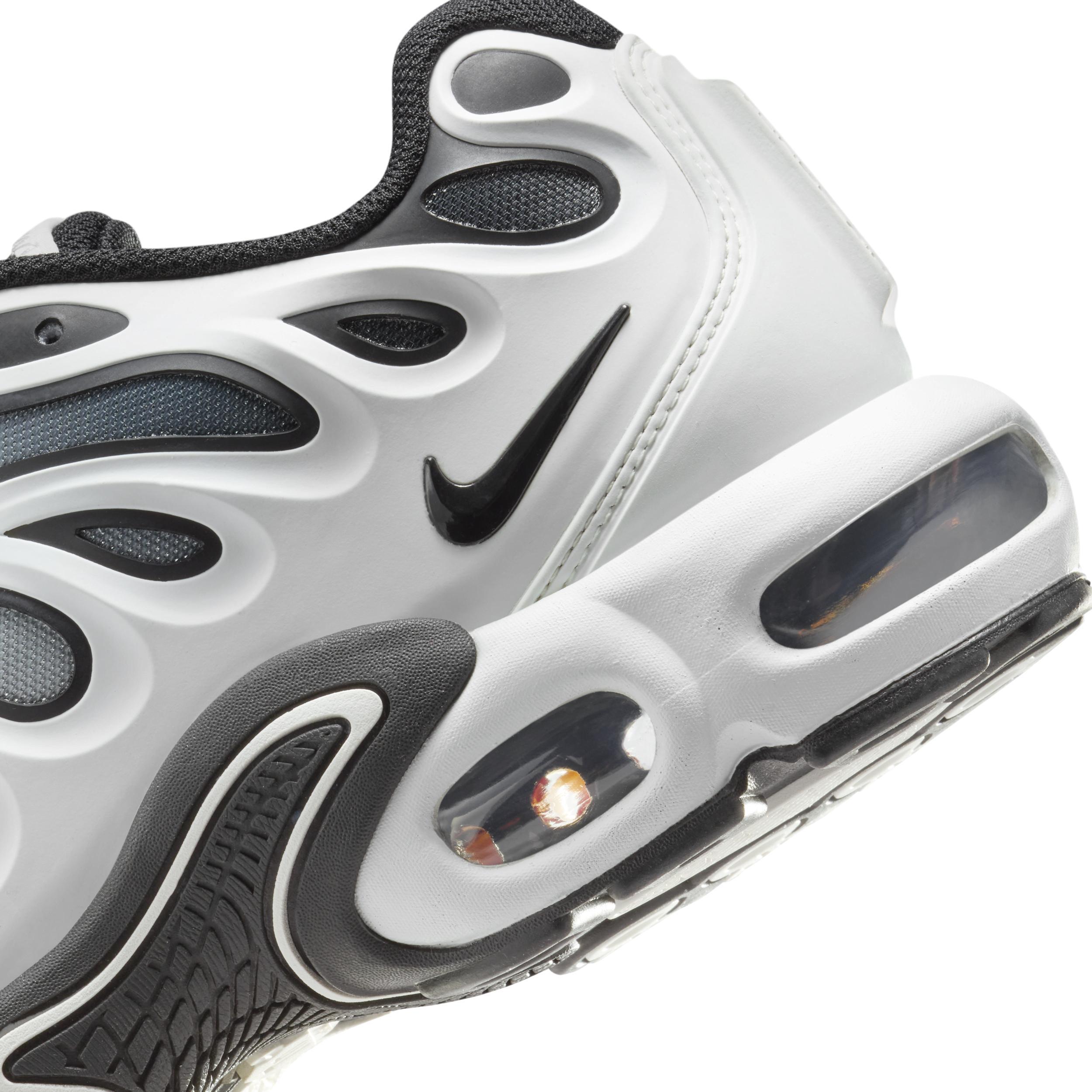 Nike Men's Air Max Plus Drift Shoes Product Image