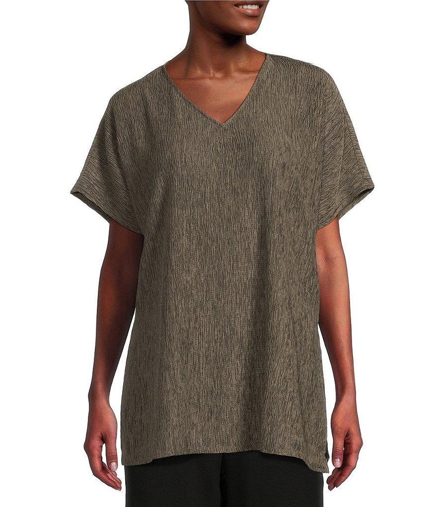 Eileen Fisher Woven Plisse V-Neck Short Sleeve Boxy Shirt Product Image