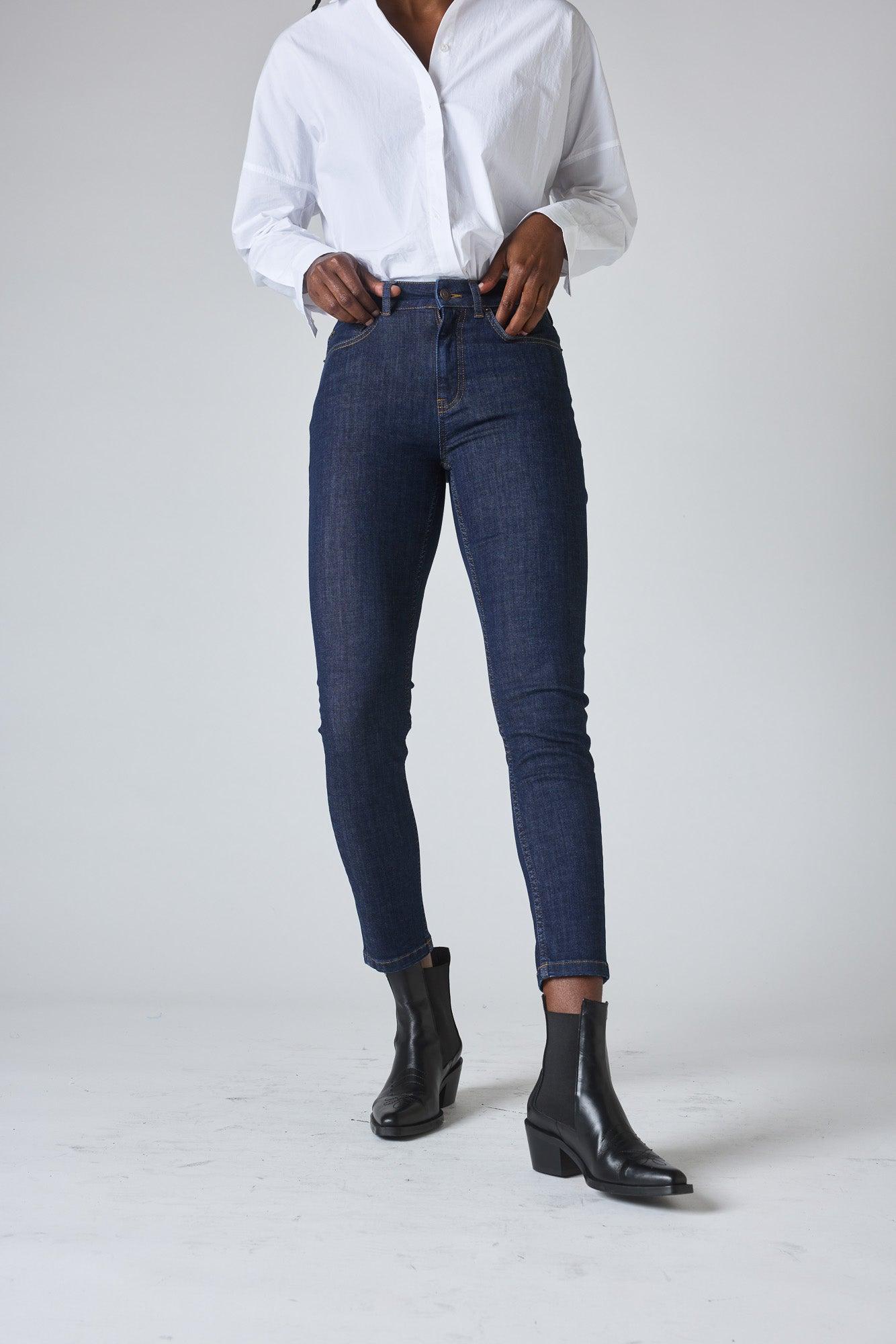 The Iconic Fitted Jeans Product Image