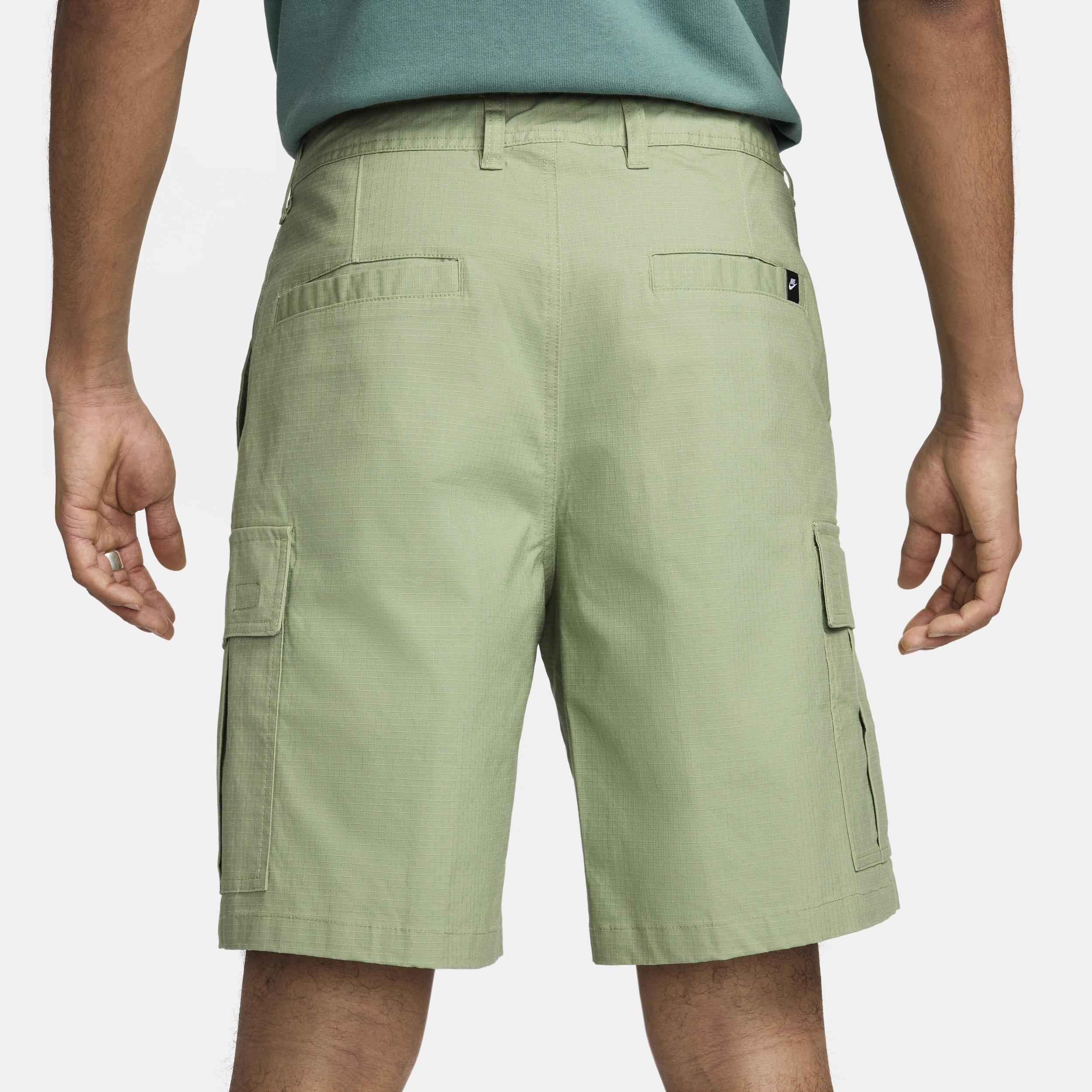 Nike Men's Club Woven Cargo Shorts Product Image