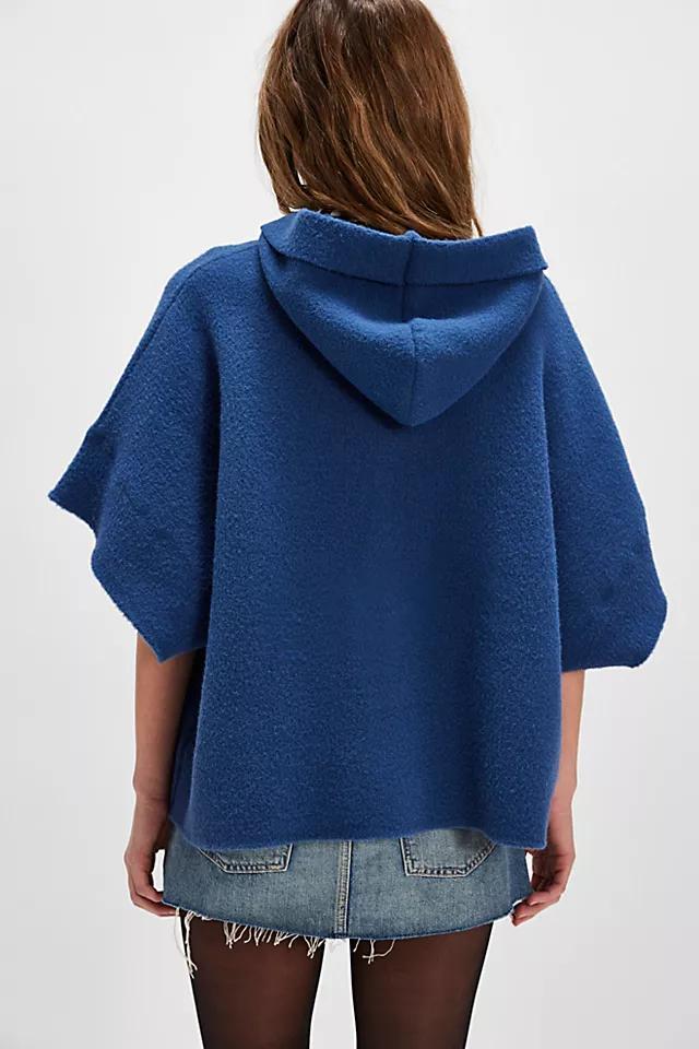 Toggle Poncho Product Image