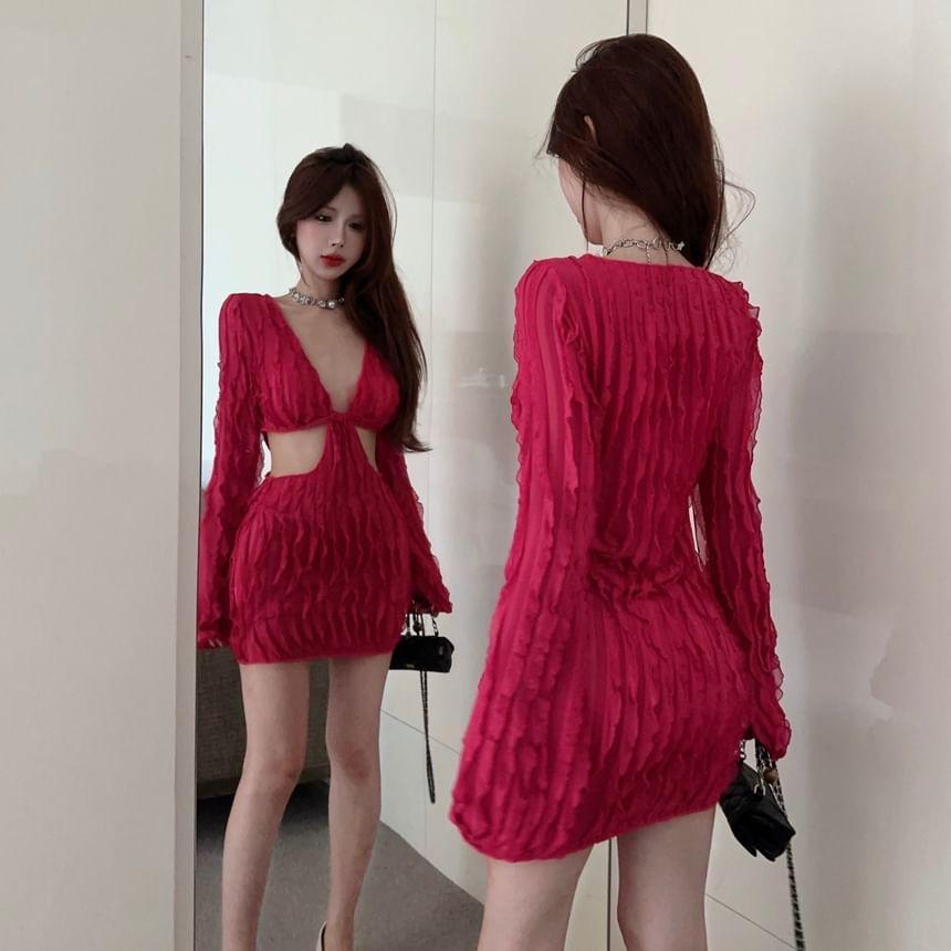 Long Sleeve V-Neck Plain Cutout Mini Sheath Dress Product Image