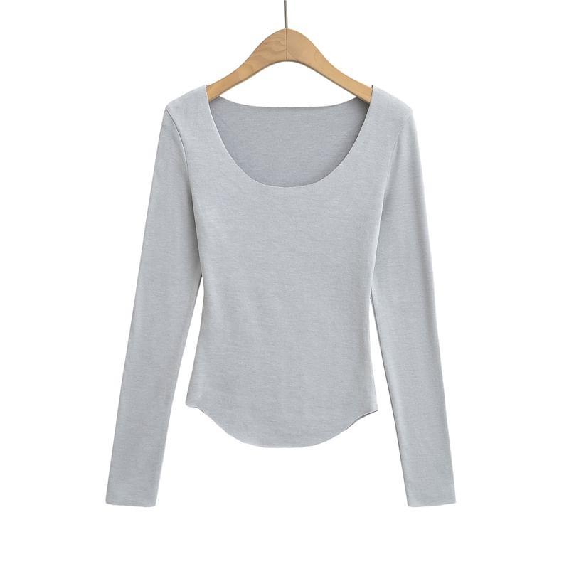 Long-Sleeve Scoop Neck Plain Asymmetrical T-Shirt Product Image