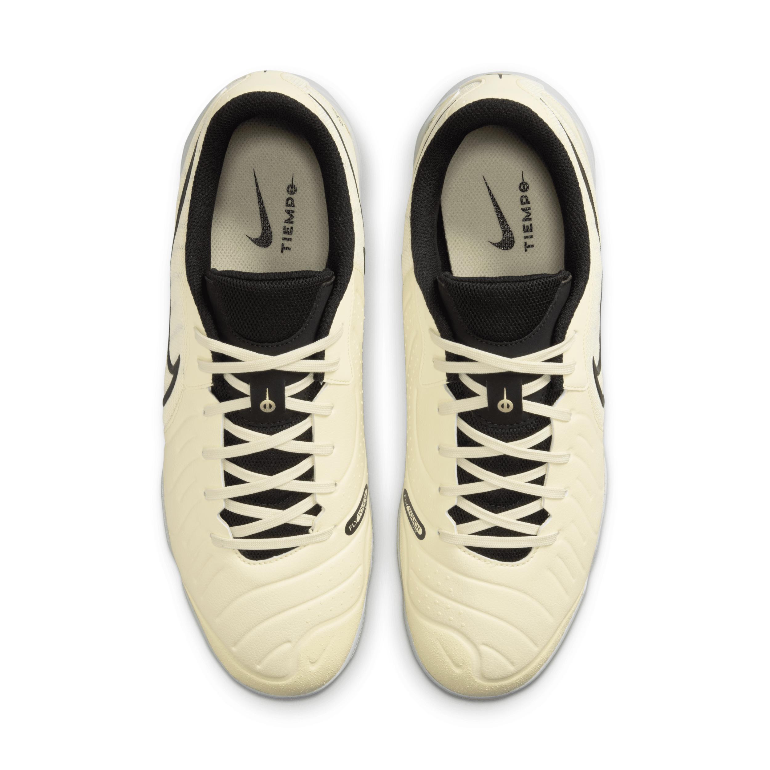 Nike Men's Tiempo Legend 10 Academy Indoor/Court Low-Top Soccer Shoes Product Image