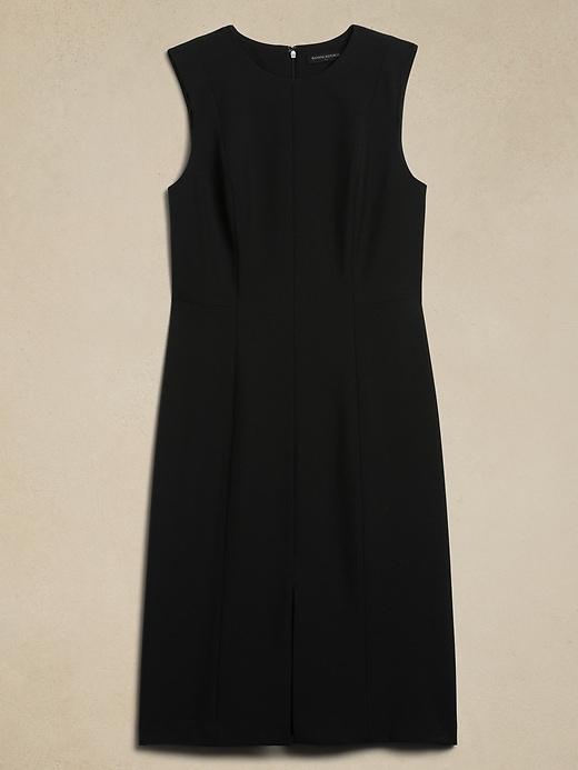 Basic Knee-Length Sheath Dress Product Image