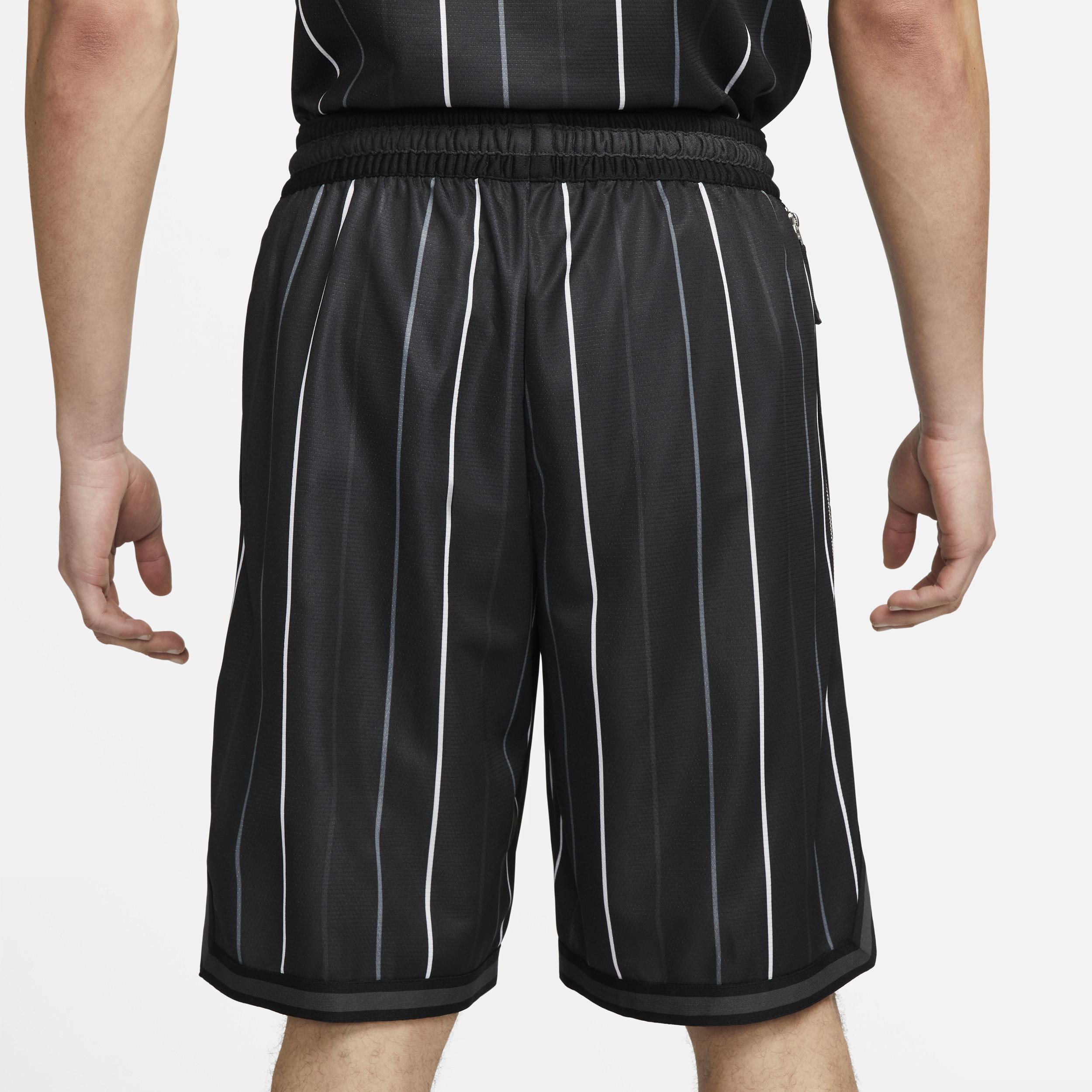 Nike Mens Dri-FIT DNA 10 Basketball Shorts Product Image