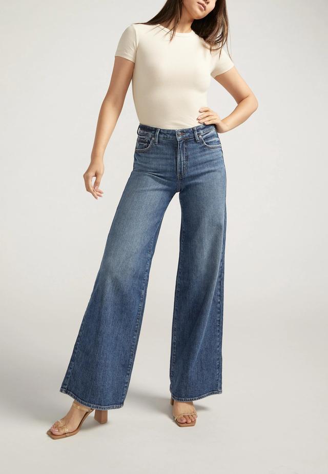 Silver Jeans Co.® Isbister High Rise Wide Leg Jean Product Image