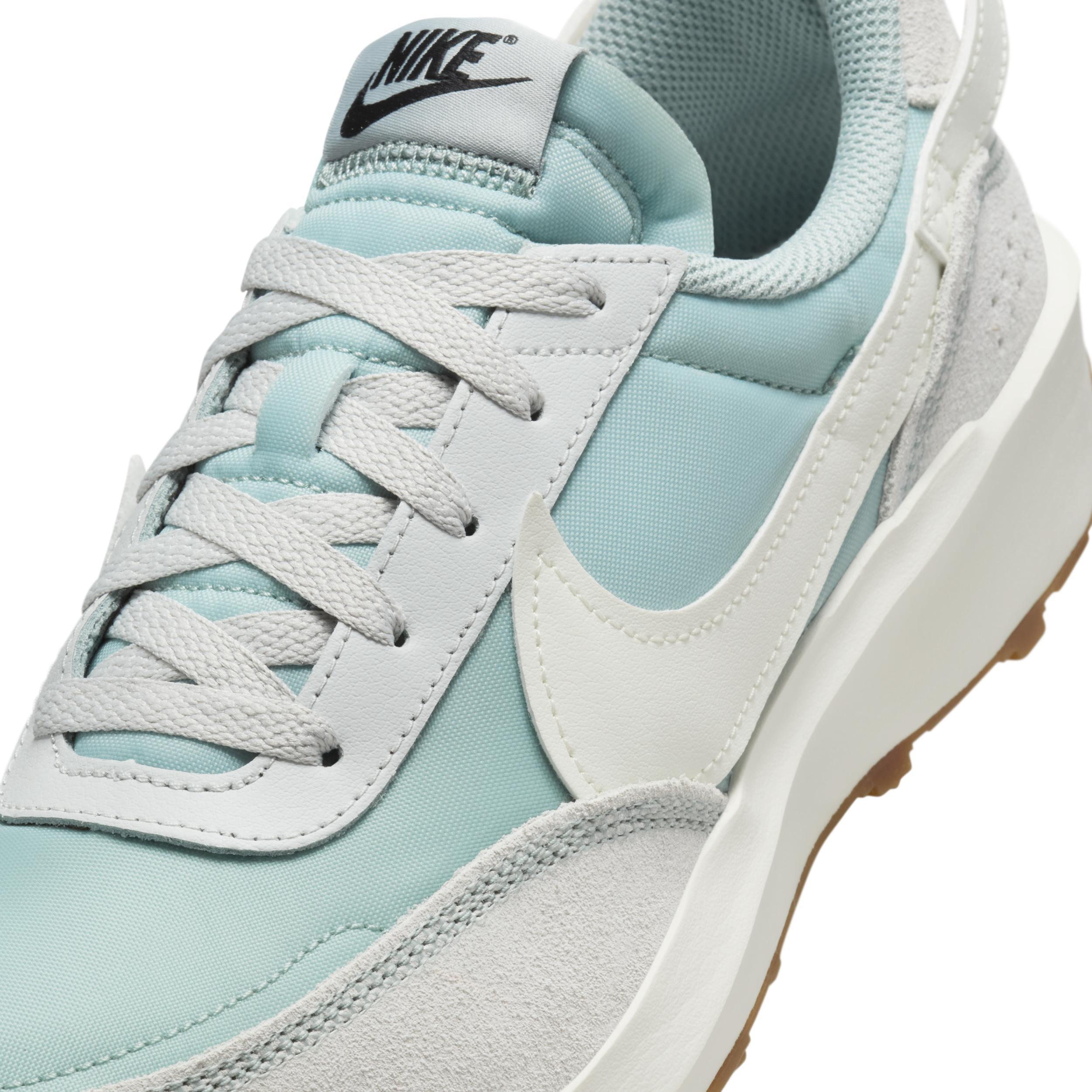 Nike Women's Waffle Debut Shoes Product Image