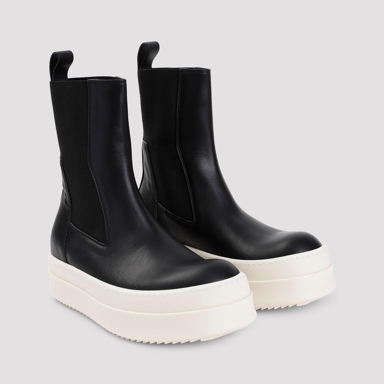 Mega Bumper Beatle Boots In Black Product Image