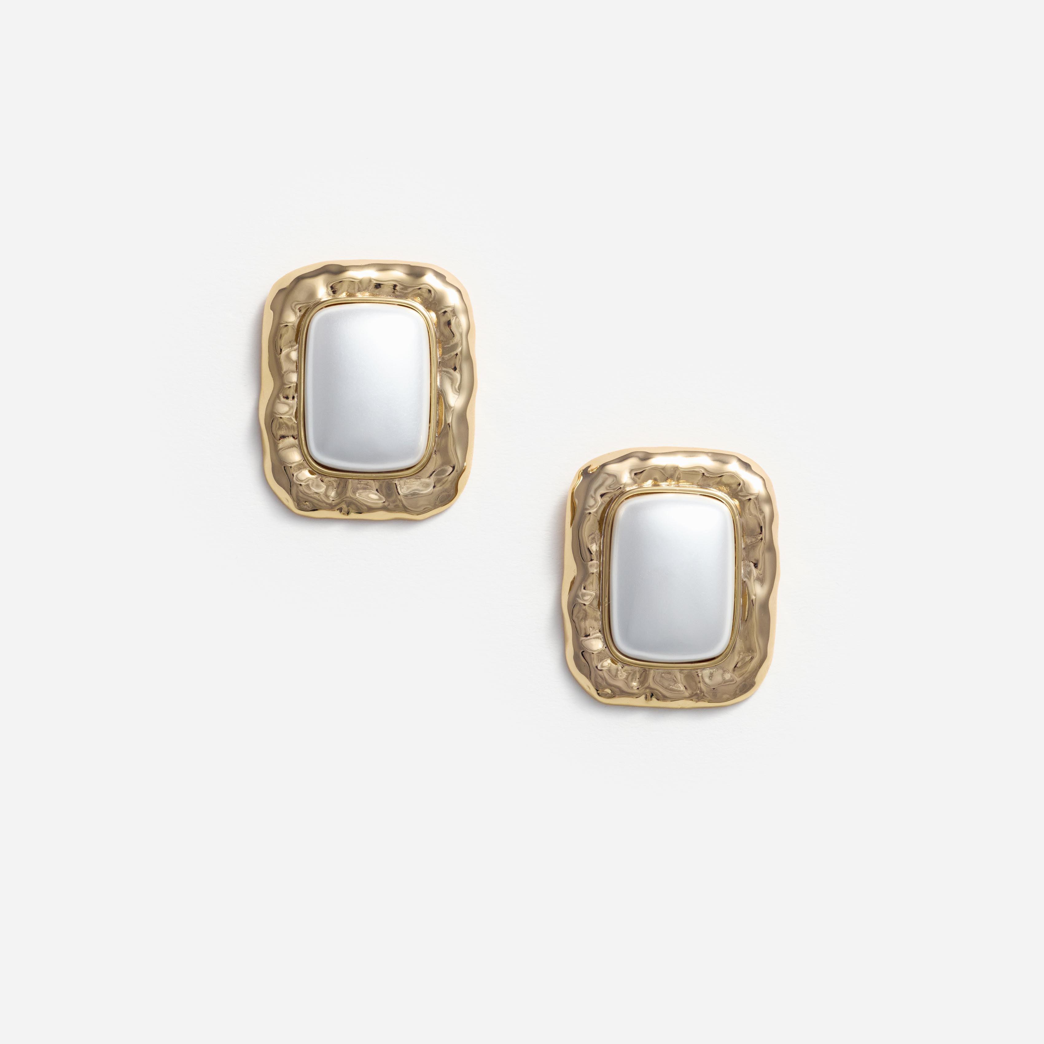 Mottled Gold Pearl Earrings Product Image