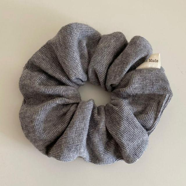 Plain Scrunchie Product Image