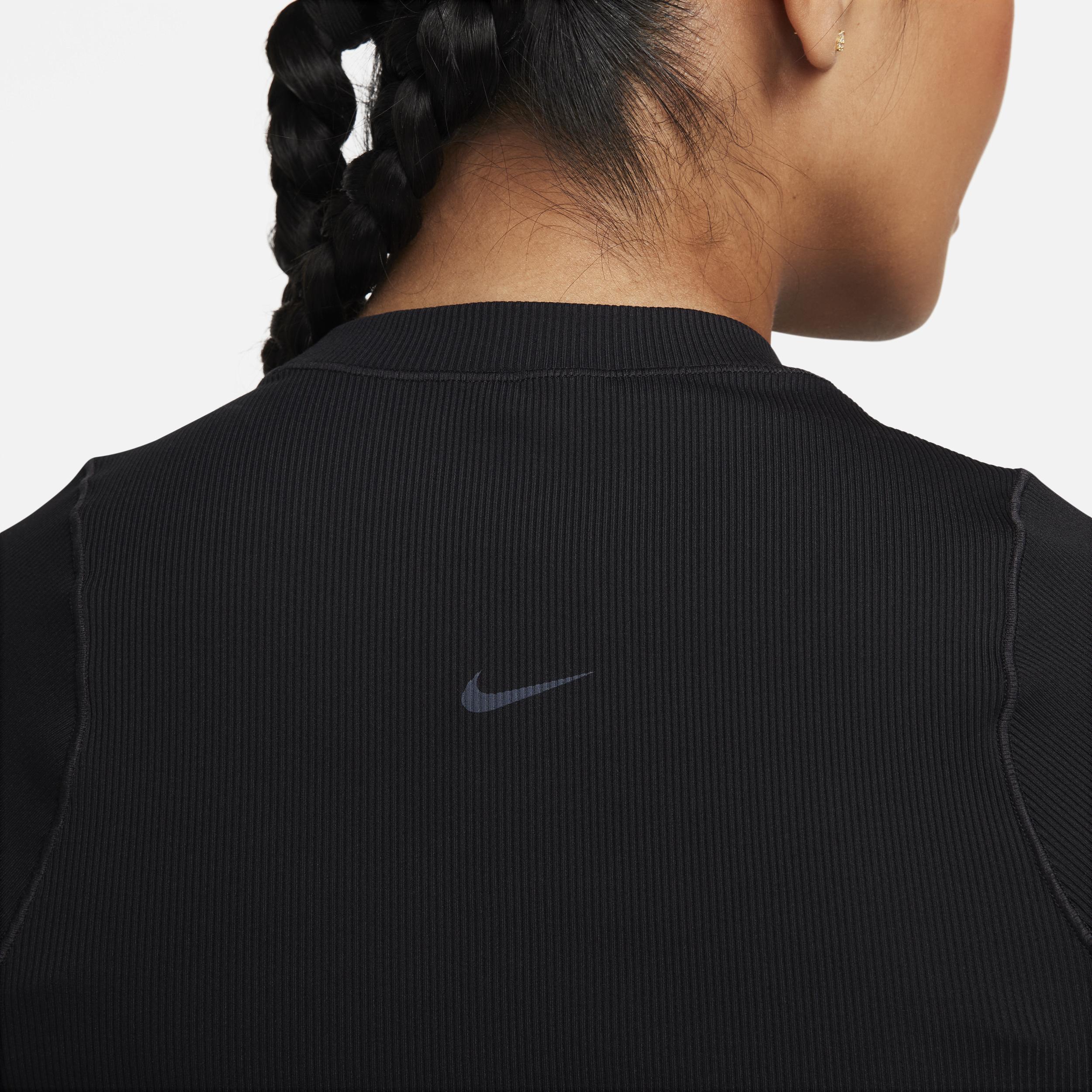 Nike Women's Zenvy Rib Dri-FIT Short-Sleeve Cropped Top Product Image