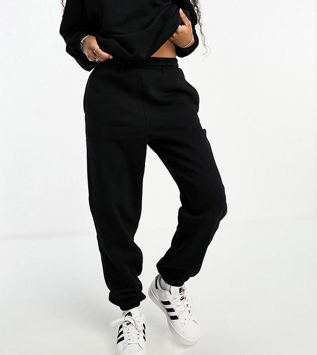 ASOS DESIGN Petite ultimate sweatpants in black Product Image