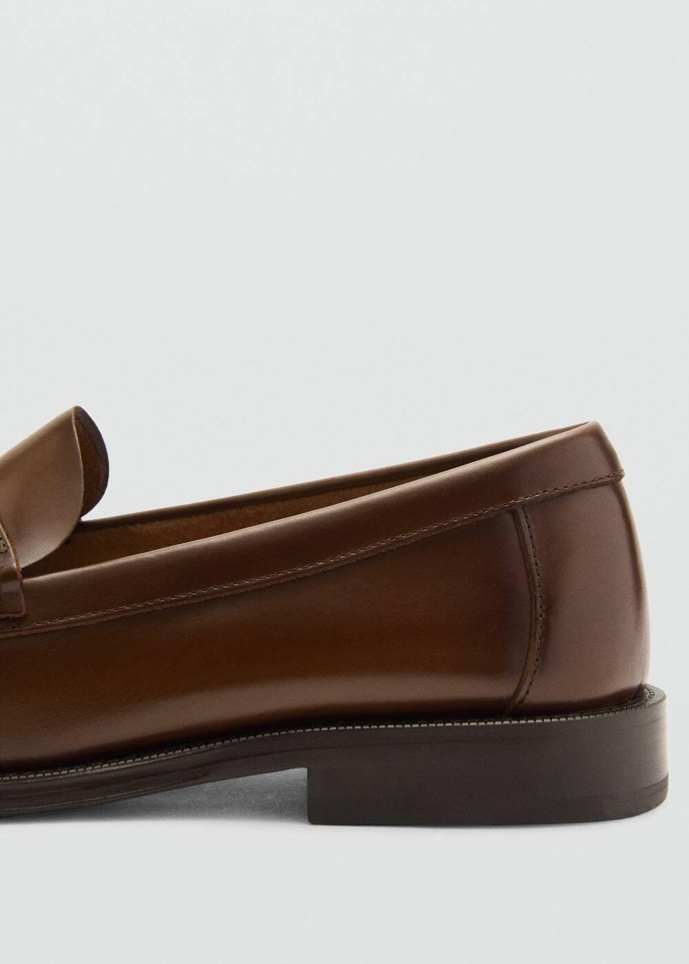 MANGO MAN - Aged loafers leatherMen Product Image