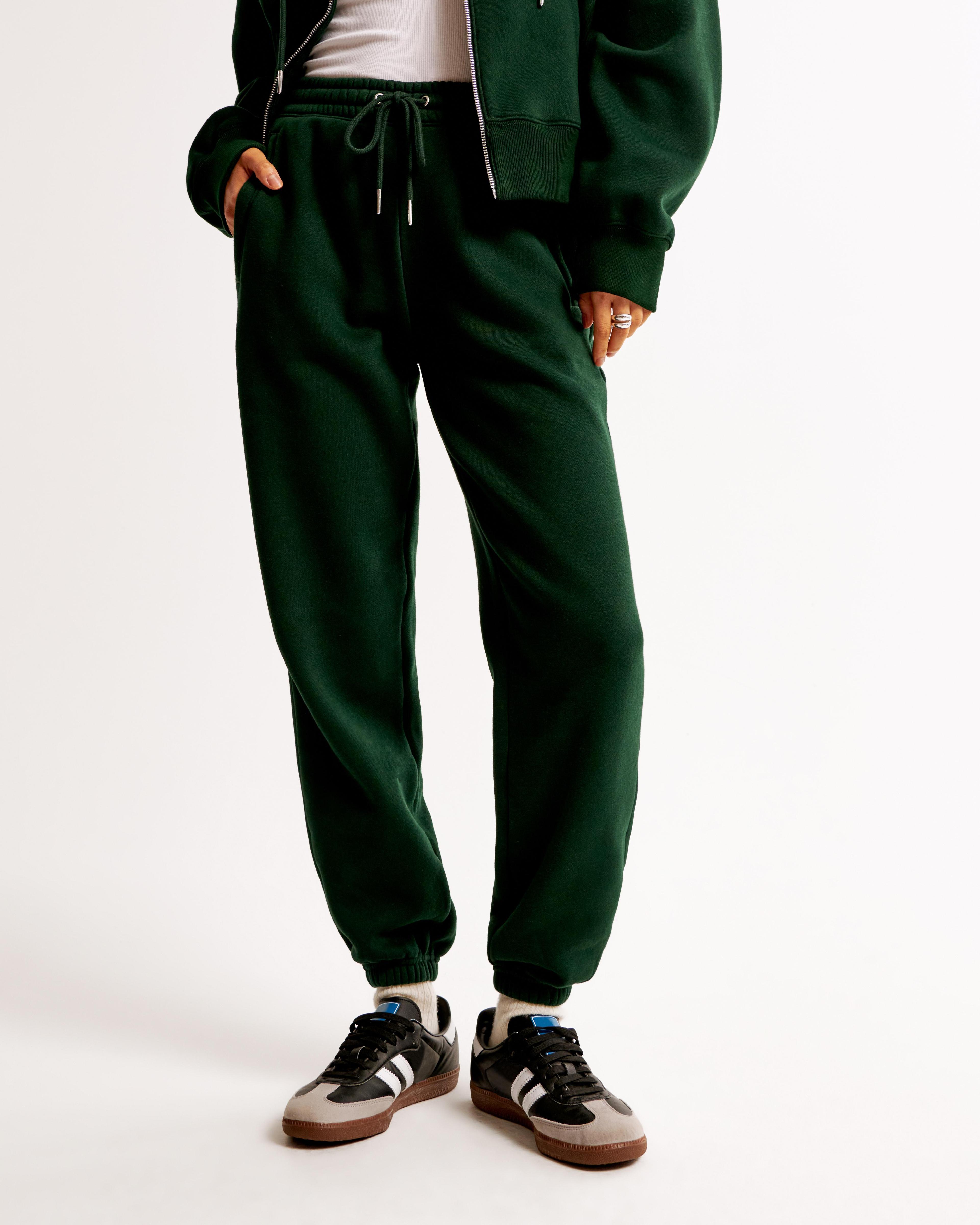 Essential Sunday Sweatpant Product Image