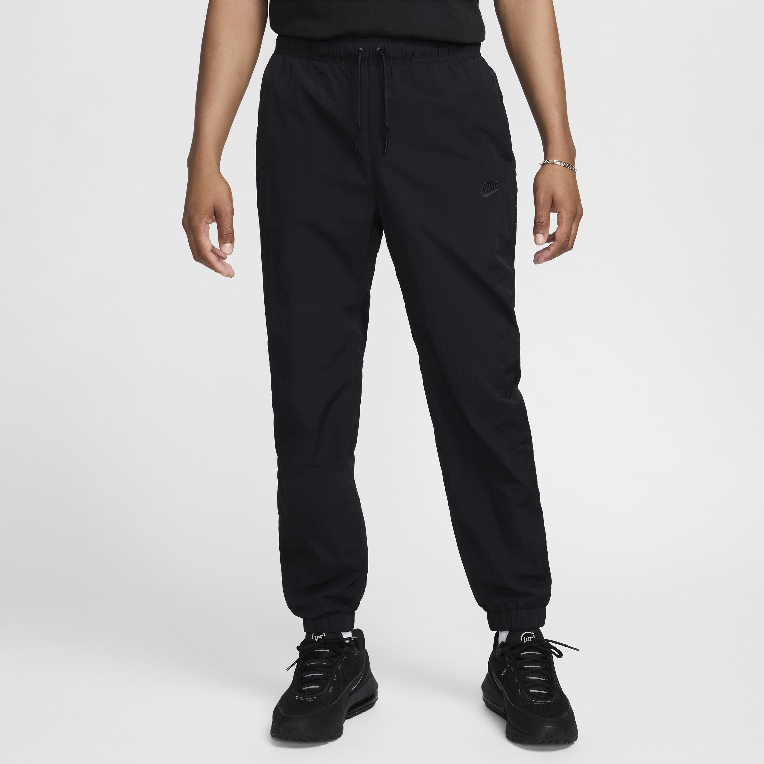 Nike Men's Tech Woven Straight Leg Pants Product Image