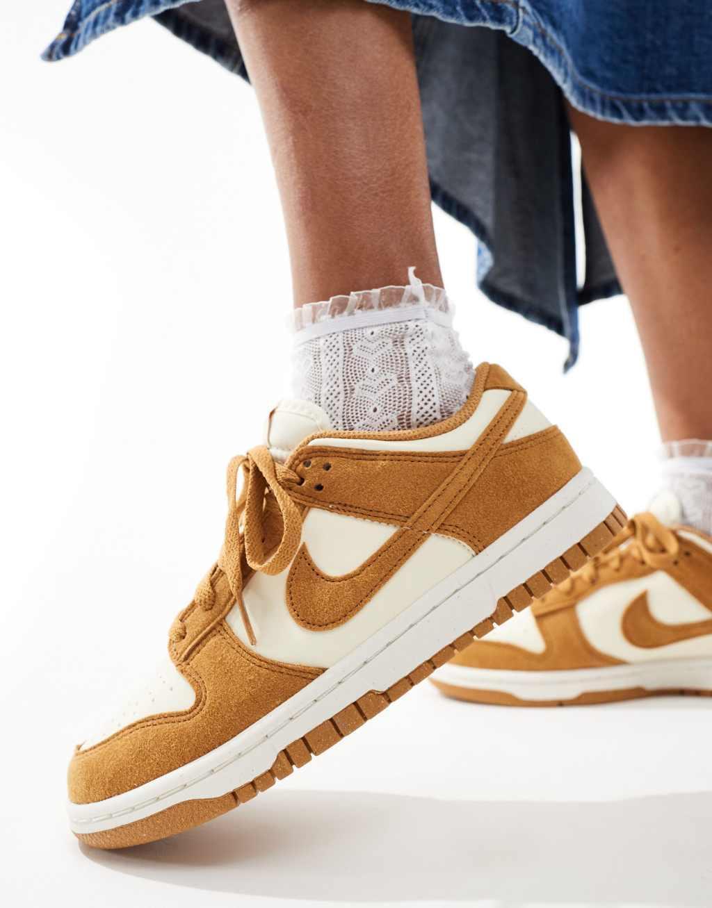 Nike Dunk Low sneakers in mustard Product Image