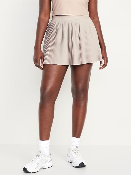 Extra High-Waisted StretchTech Micro-Pleated Skort Product Image