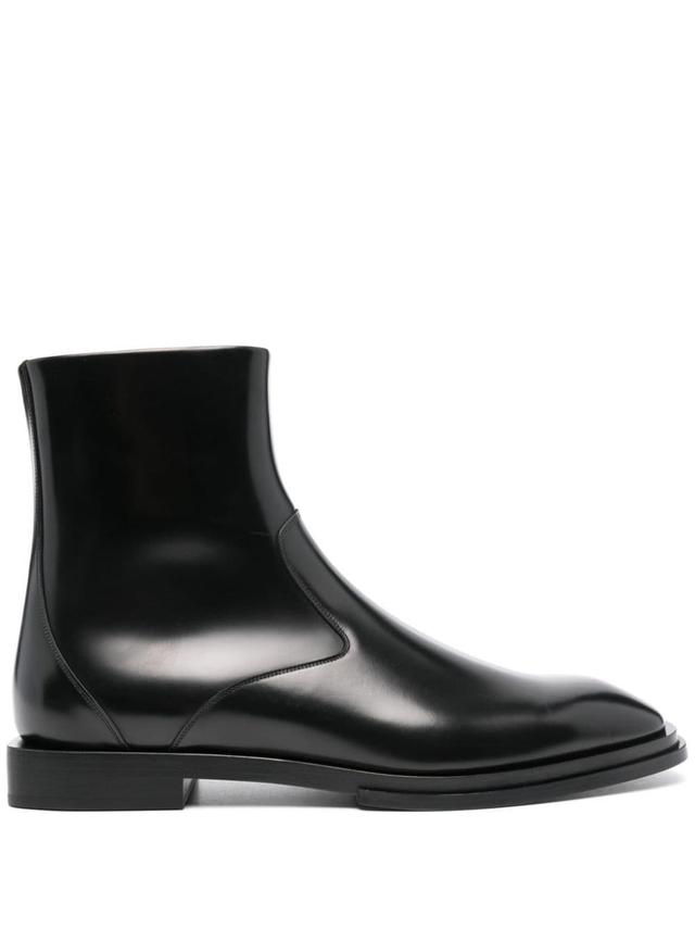 Logo-engraved-heel Leather Boots In Black Product Image