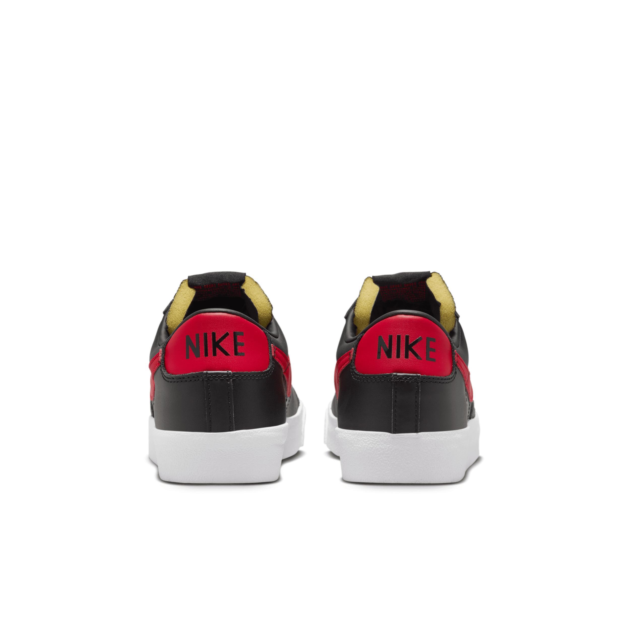 Nike Men's Blazer Low '77 Vintage Shoes Product Image