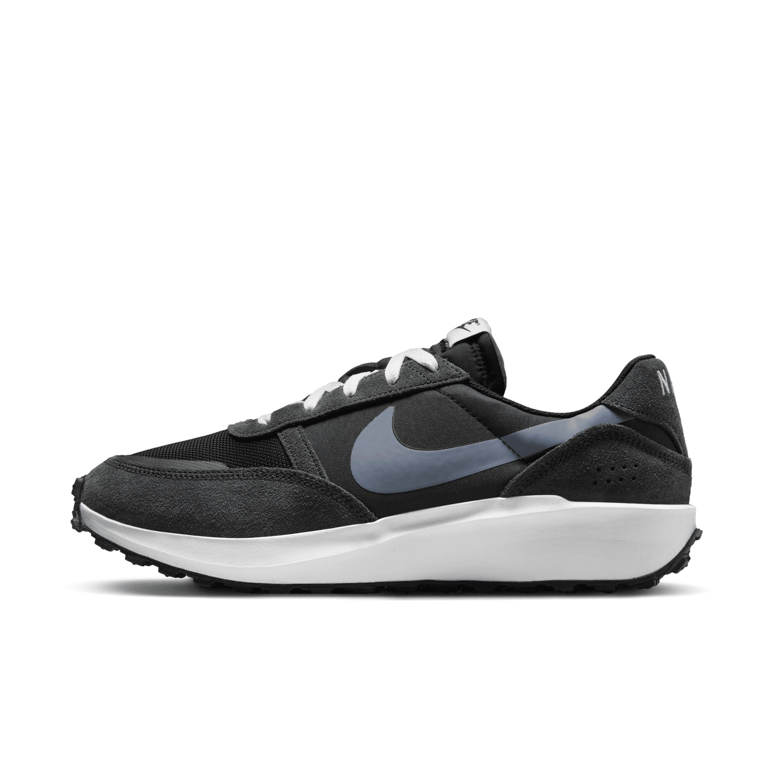 Nike Men's Waffle Nav Shoes Product Image