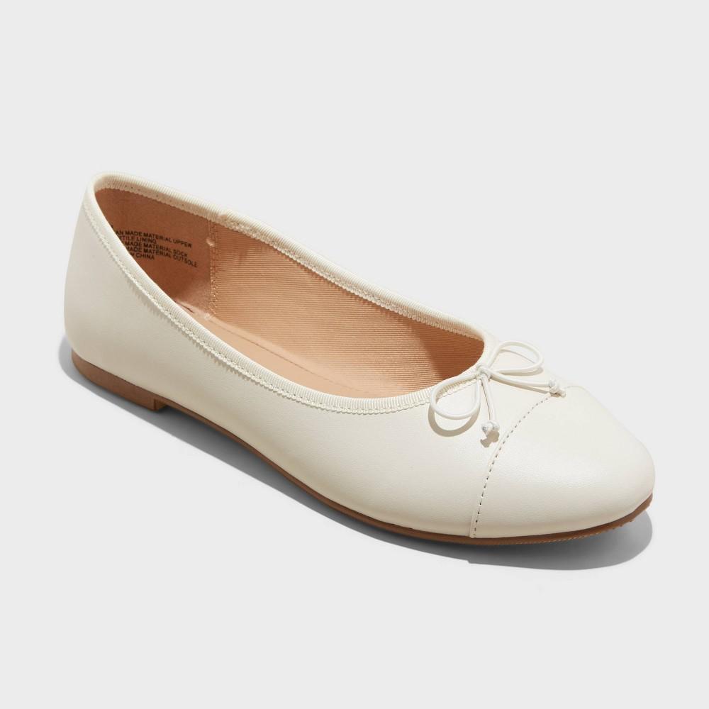 Womens Janie Ballet Flats with Memory Foam Insole - A New Day Cream 9.5W Product Image