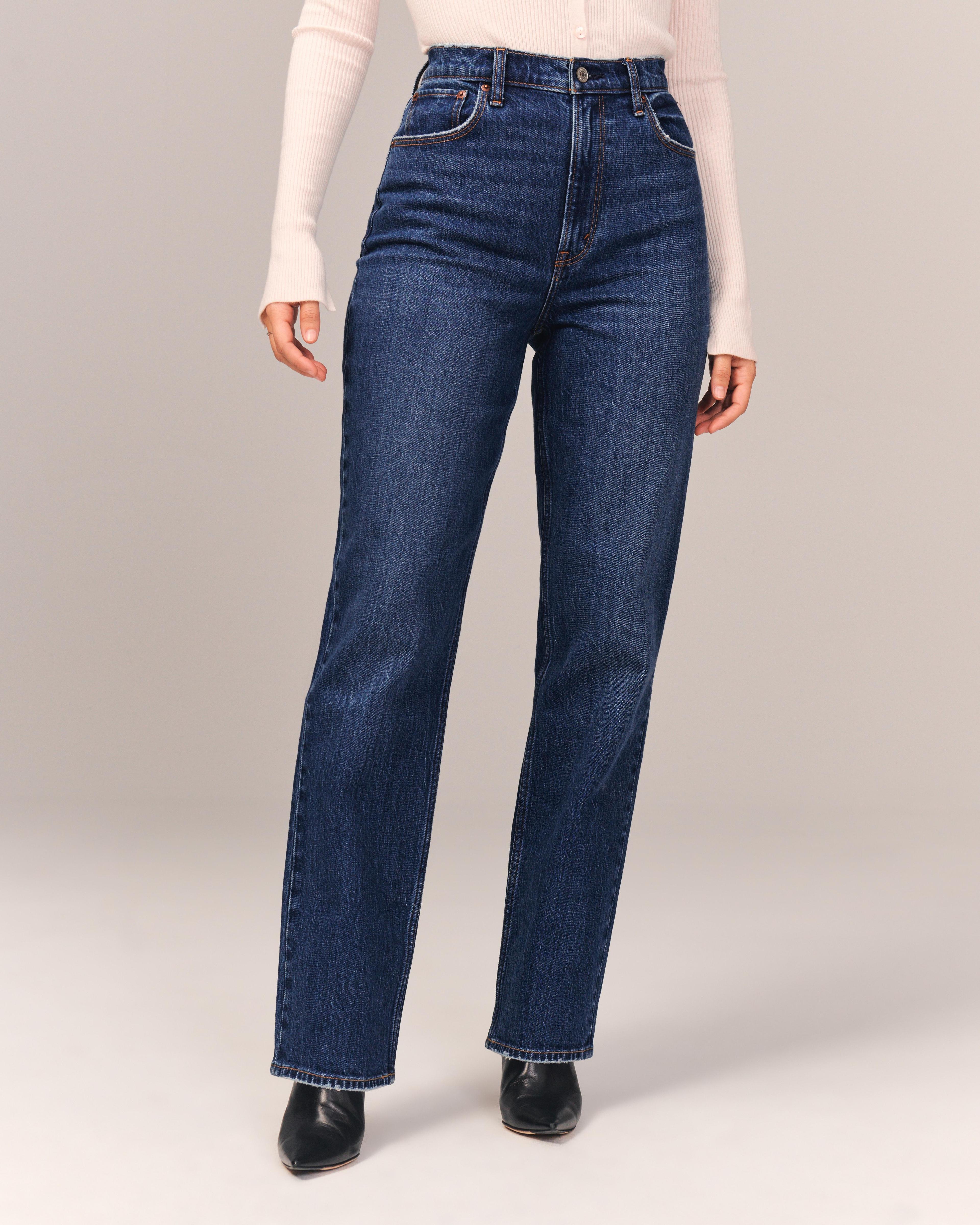 Curve Love Ultra High Rise 90s Straight Jean Product Image