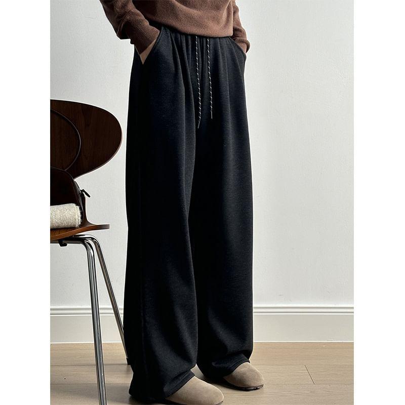 Drawstring Waist Plain Wide Leg Sweatpants Product Image