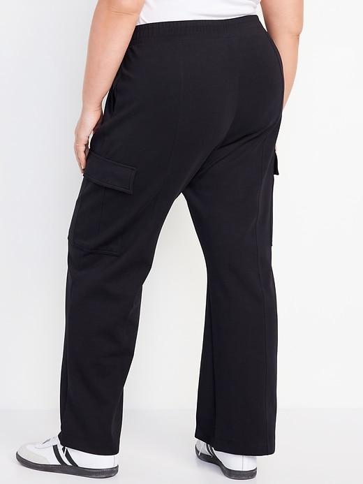 High-Waisted Dynamic Fleece Cargo Pants Product Image