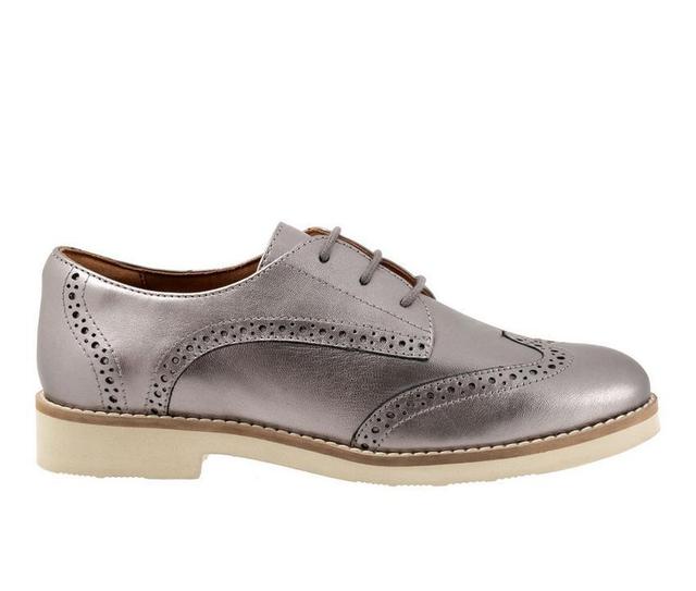 Women's Softwalk Willet Oxfords Product Image