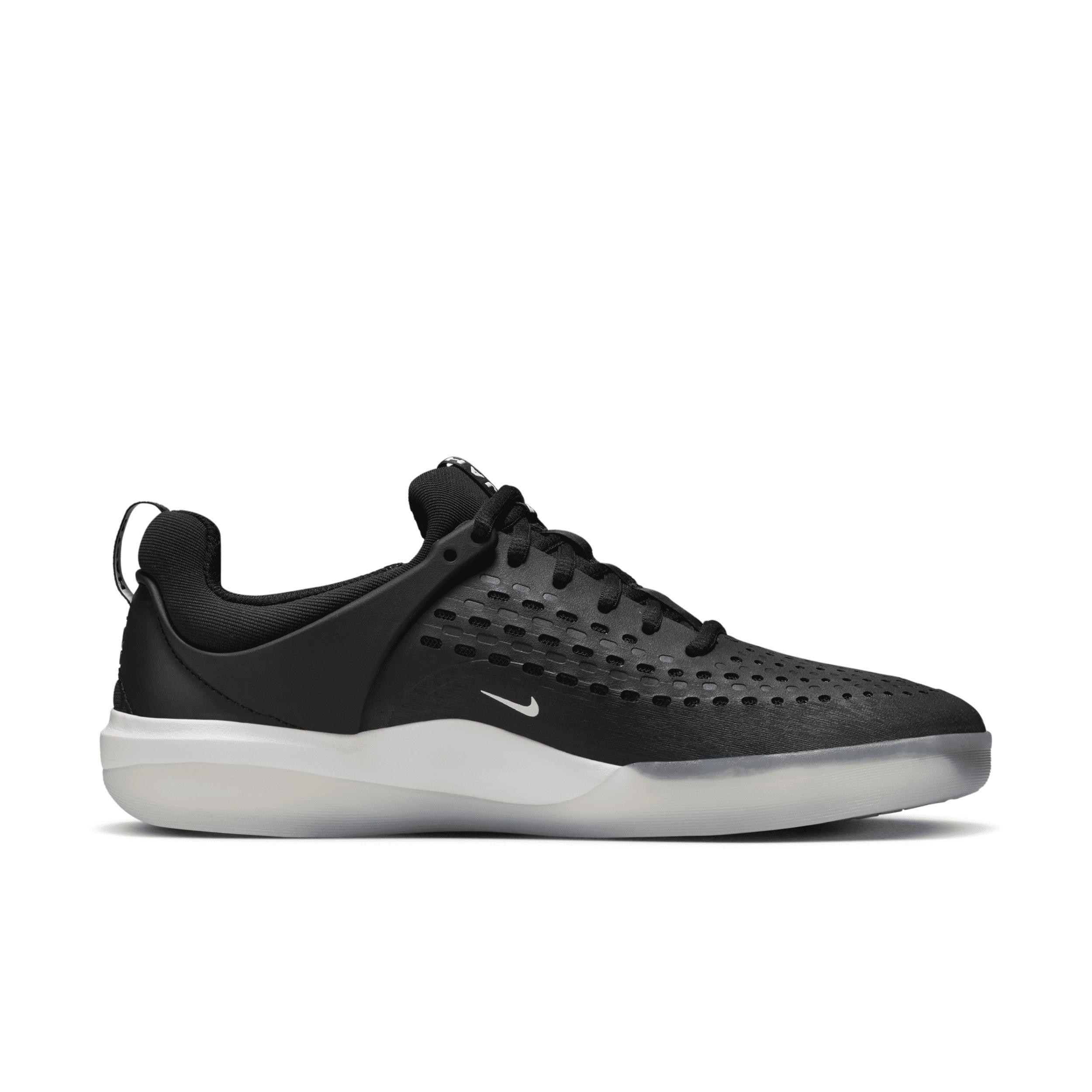 Mens Nike SB Nyjah 3 Skate Shoes Product Image