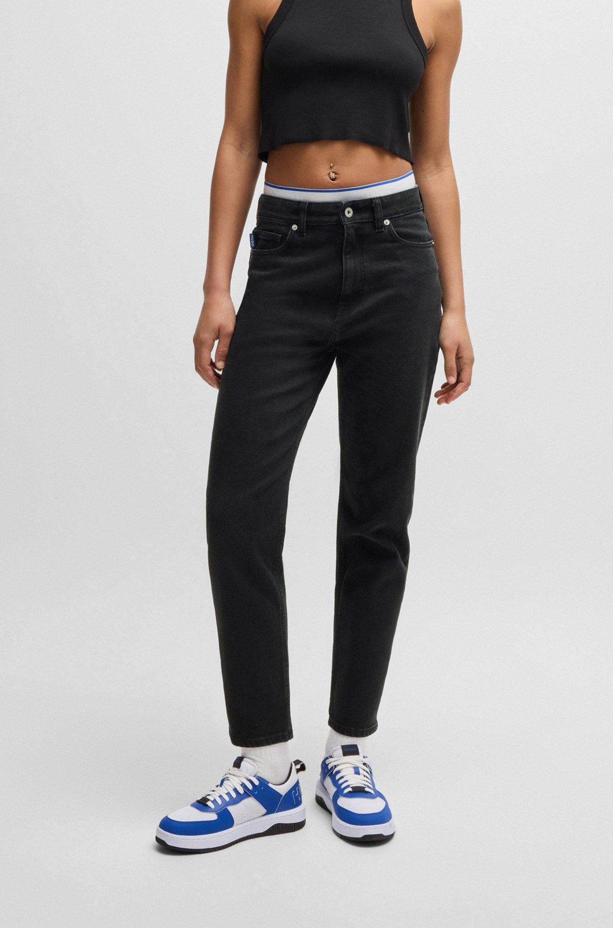 Mom-fit jeans in black rinse-wash denim product image