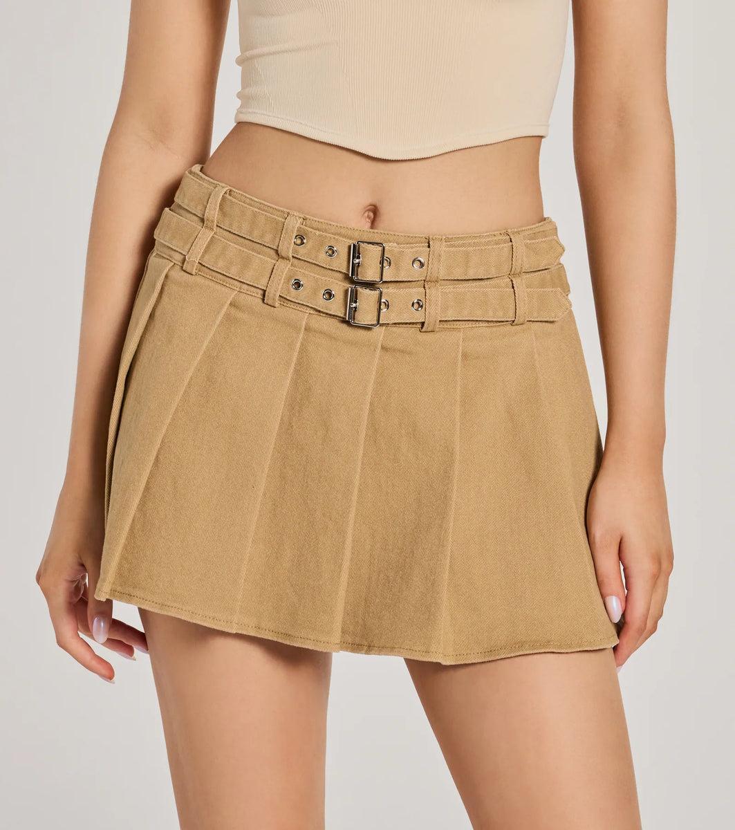 City Sensation High-Rise Buckle Pleated Skort product image