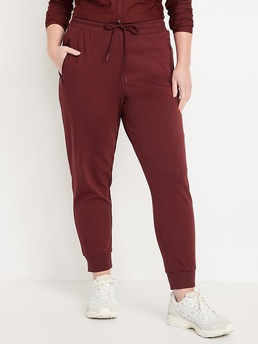 High-Waisted Dynamic Fleece Joggers Product Image