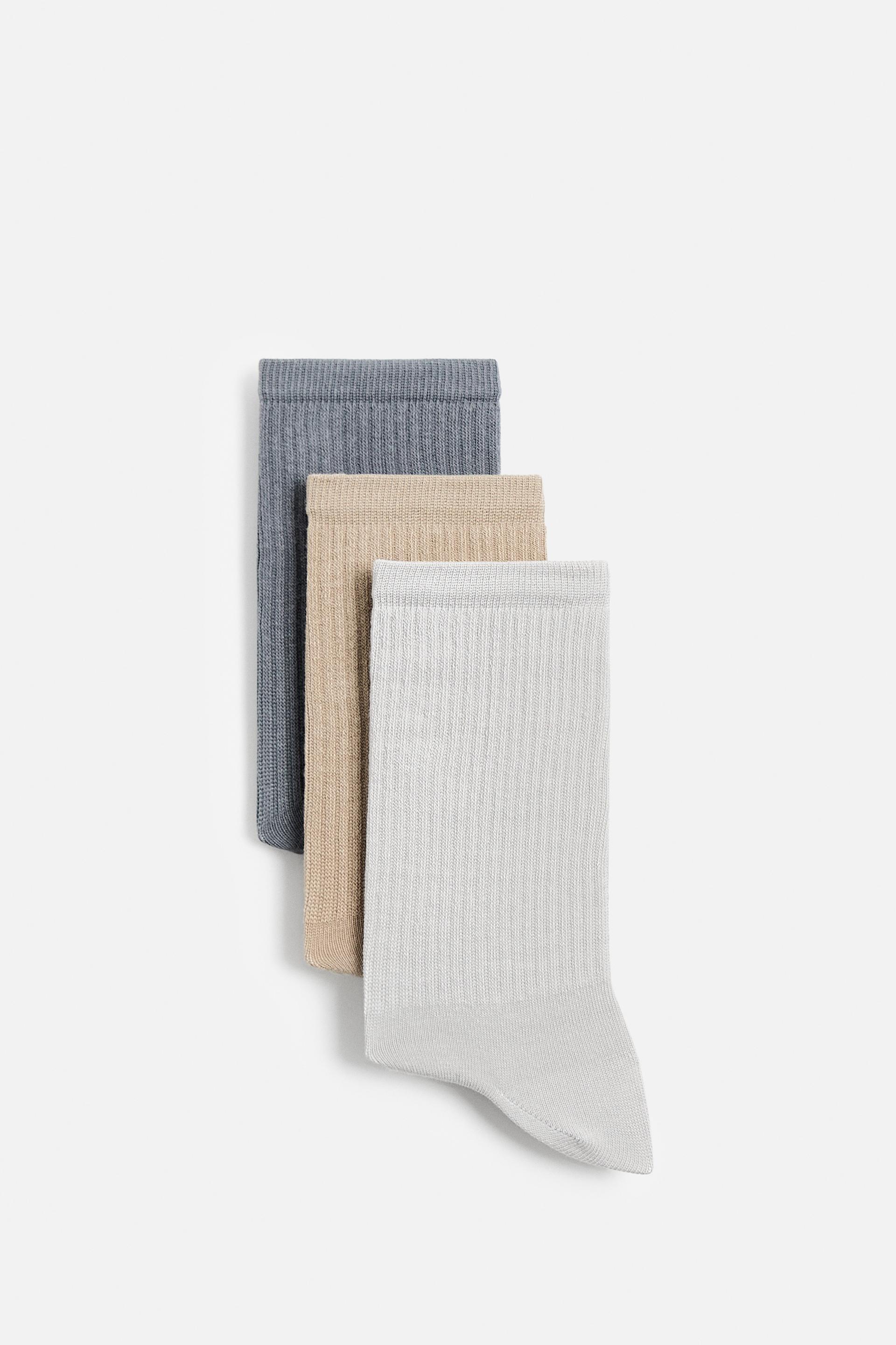 3-PACK OF MATCHING SOCKS Product Image